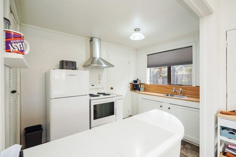 Photo of property in 12 Walker Street, Bluff, 9814