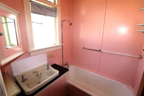 Photo of property in 65 Tyne Street, South Hill, Oamaru, 9400