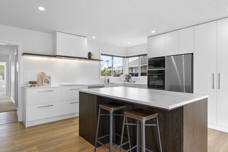 Photo of property in 57 Charlcott Street, Burnside, Christchurch, 8053
