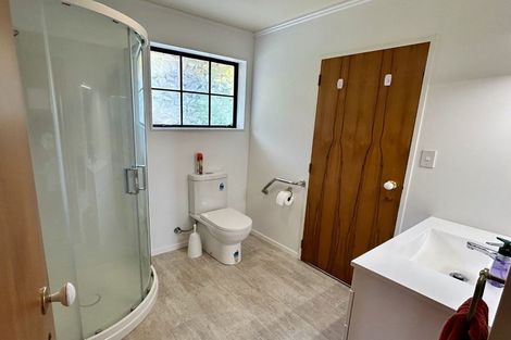 Photo of property in 131 Winara Avenue, Waikanae, 5036