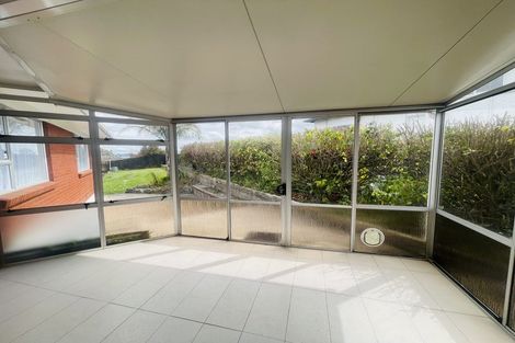 Photo of property in 40 Alison Street, Hamilton Lake, Hamilton, 3204