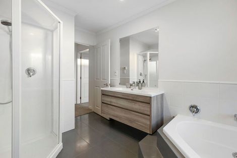 Photo of property in 54 Matua Road, Matua, Tauranga, 3110