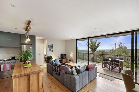 Photo of property in 144 Opanuku Road, Henderson Valley, Auckland, 0612