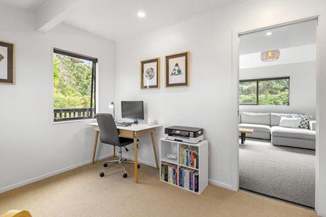 Photo of property in 8a Kaitoke Street, Raglan, 3225