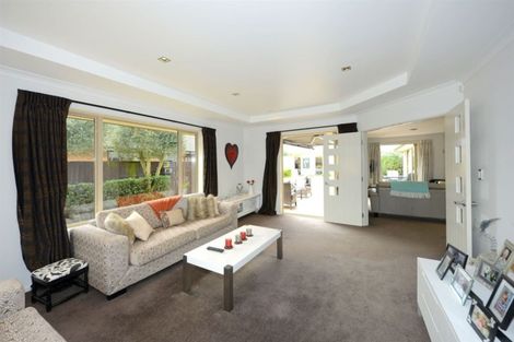 Photo of property in 76 Puhara Avenue, Parklands, Christchurch, 8083