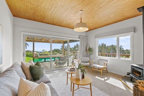 Photo of property in 828 Dover Road, Okato, New Plymouth, 4374