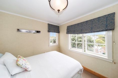 Photo of property in 66 Gilbert Street, New Plymouth, 4310