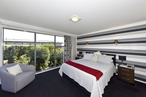 Photo of property in 9 Kenmure Drive, Huntsbury, Christchurch, 8022