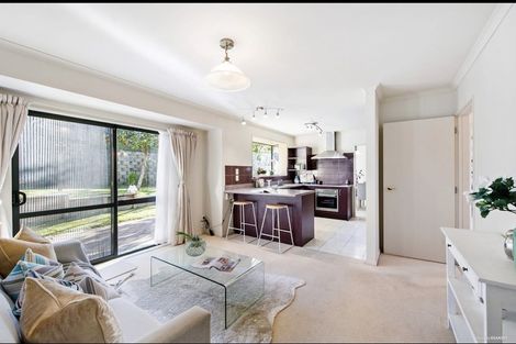 Photo of property in 10 Annamoe Place, East Tamaki, Auckland, 2013