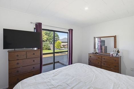 Photo of property in 108 Makarini Street, Paraparaumu, 5032