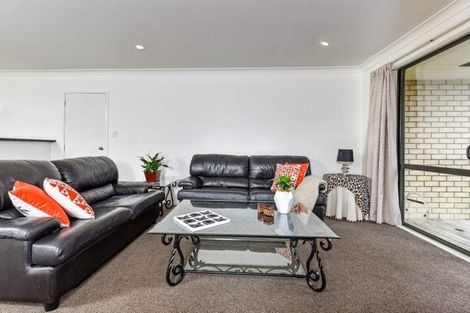 Photo of property in 28c Bass Road, Albany, Auckland, 0632