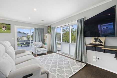 Photo of property in 4 Te Wiremu Lane, Otaki, 5512