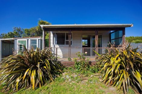 Photo of property in 35 Bayview Street, Kaikoura, 7300