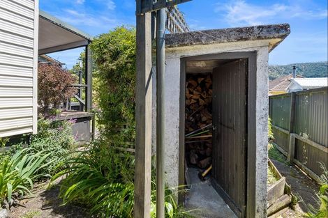 Photo of property in 109a Wellington Street, Picton, 7220