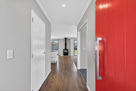 Photo of property in 7 Cressy Place, Darfield, 7510