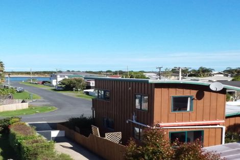 Photo of property in 1/27 Kopipi Crescent, Ngunguru, Whangarei, 0173