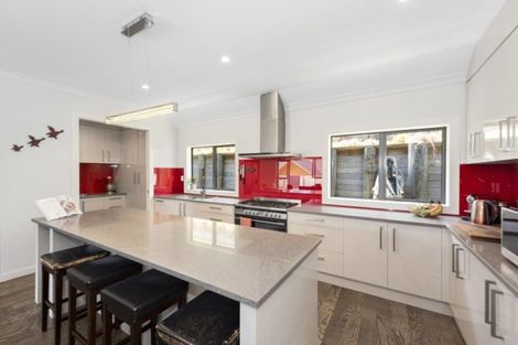 Photo of property in 11 Castleton Way, Flagstaff, Hamilton, 3210