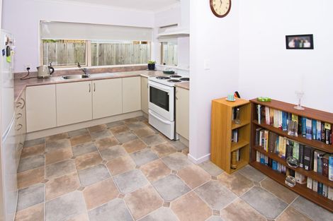 Photo of property in Holdsworth Villas, 12/2 William Donald Drive, Solway, Masterton, 5810