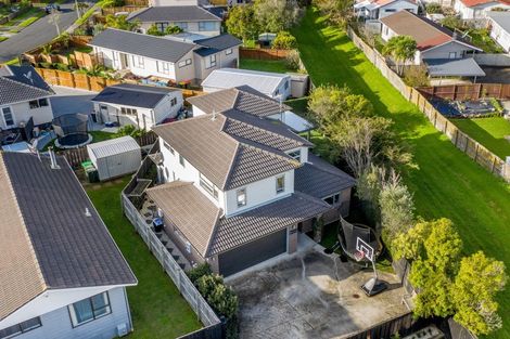 Photo of property in 13a Fiesta Drive, Half Moon Bay, Auckland, 2012