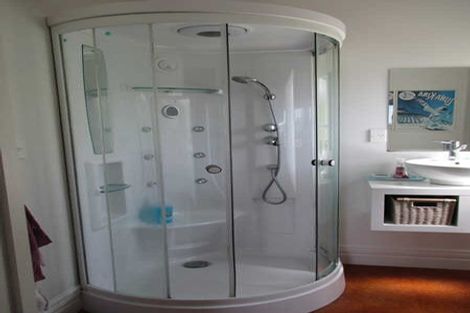 Photo of property in 76 Main Road, Governors Bay, Lyttelton, 8971