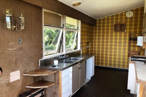 Photo of property in 153 Bleakhouse Road, Mellons Bay, Auckland, 2014