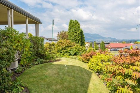 Photo of property in 1 Ventoux Way, Nukuhau, Taupo, 3330
