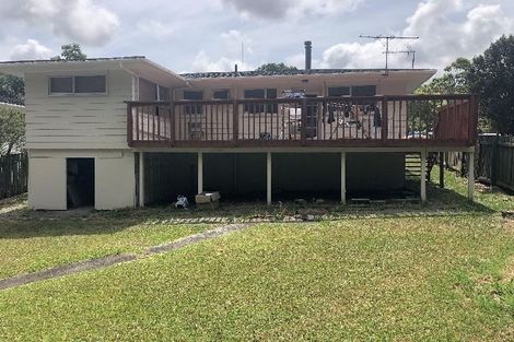 Photo of property in 31 Lavery Place, Sunnynook, Auckland, 0632