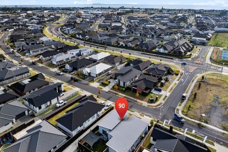 Photo of property in 90 Dunkeld Drive, Papamoa, 3118