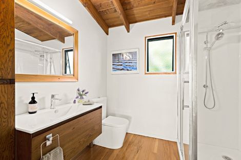 Photo of property in 5 Kanuka Road, Sandspit, Warkworth, 0982