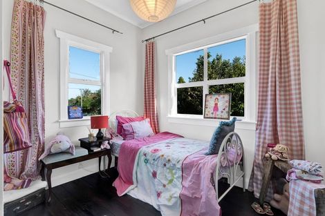 Photo of property in 87 South Road, Manaia, 4612