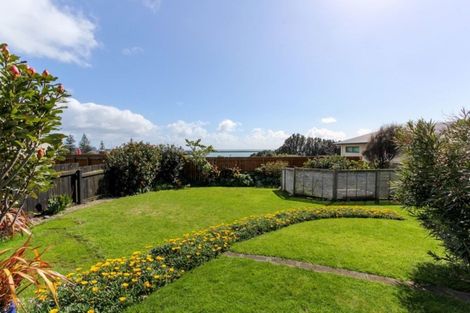 Photo of property in 84 Whiteley Street, Moturoa, New Plymouth, 4310