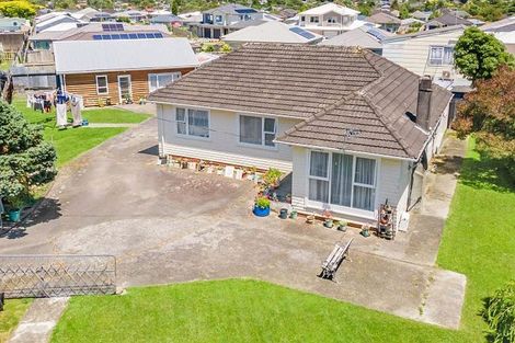 Photo of property in 29 Ruthven Road, Wainuiomata, Lower Hutt, 5014