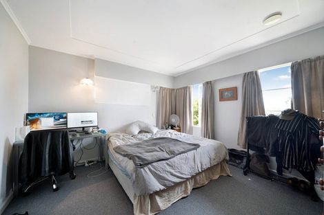 Photo of property in 4134 Great North Road, Glendene, Auckland, 0602