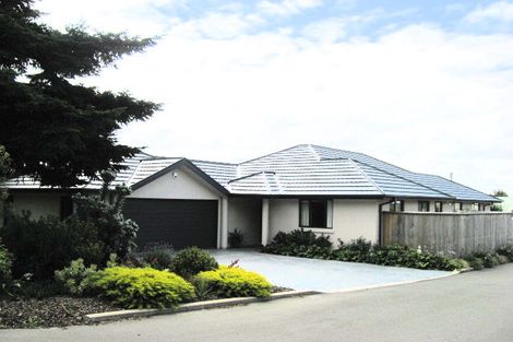 Photo of property in 1 Castleview Lane, Heathcote Valley, Christchurch, 8022