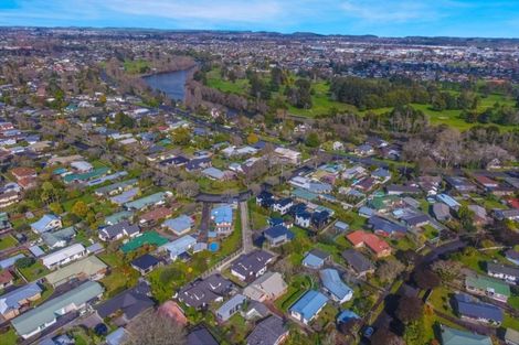 Photo of property in 24a Pulham Crescent, Queenwood, Hamilton, 3210