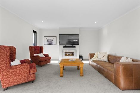 Photo of property in 51 Baxter Michael Crescent, Cambridge, 3434