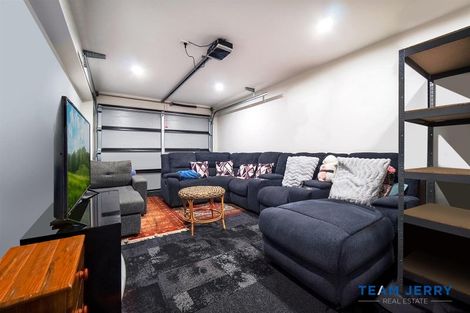 Photo of property in 15d William Avenue, Manurewa, Auckland, 2102