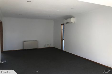 Photo of property in 8/4 Broadbent Street, Riccarton, Christchurch, 8041