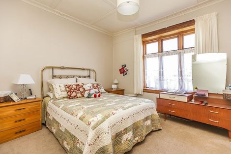 Photo of property in 16 Aparima Avenue, Miramar, Wellington, 6022