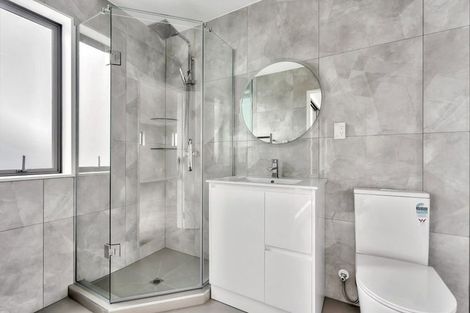 Photo of property in 24a Clayden Shuttleworth Street, Papakura, 2110