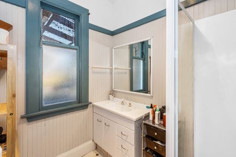 Photo of property in 43 Lindsay Street, St Albans, Christchurch, 8014