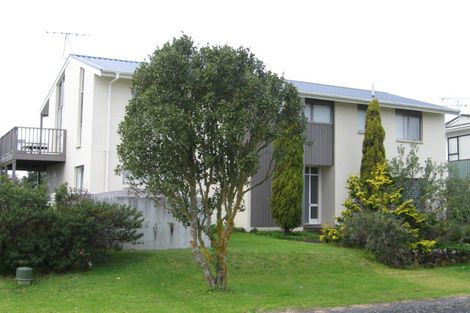 Photo of property in 8 Shamrock Crest, Omaha, 0986