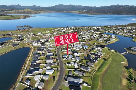 Photo of property in 125 Ngaio Drive, Matarangi, Whitianga, 3592