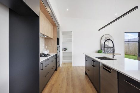 Photo of property in 10 Waterford Farm Road, Halswell, Christchurch, 8025