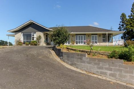 Photo of property in 464 Egmont Road, Hillsborough, New Plymouth, 4372