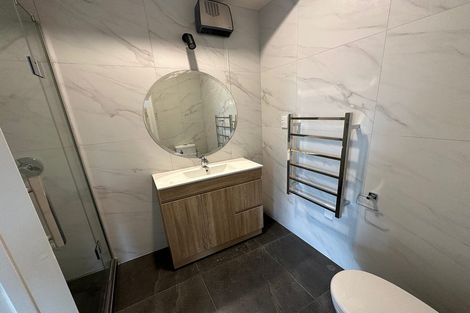 Photo of property in 8 Sunnybrae Road, Hillcrest, Auckland, 0627