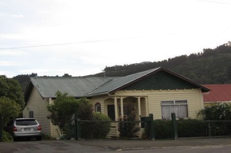 Photo of property in 30 Magnetic Street, Port Chalmers, 9023
