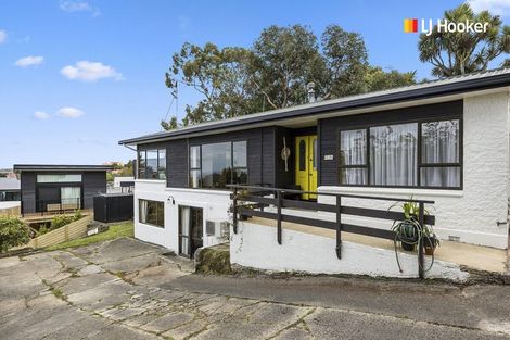 Photo of property in 11 Carnarvon Street, Belleknowes, Dunedin, 9011