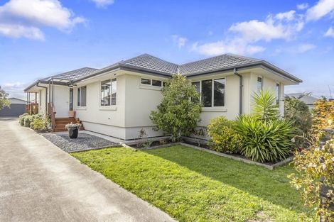 Photo of property in 51 Shortland Street, Wainoni, Christchurch, 8061
