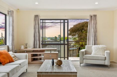 Photo of property in 34 Carnelian Court, Westgate, Auckland, 0614